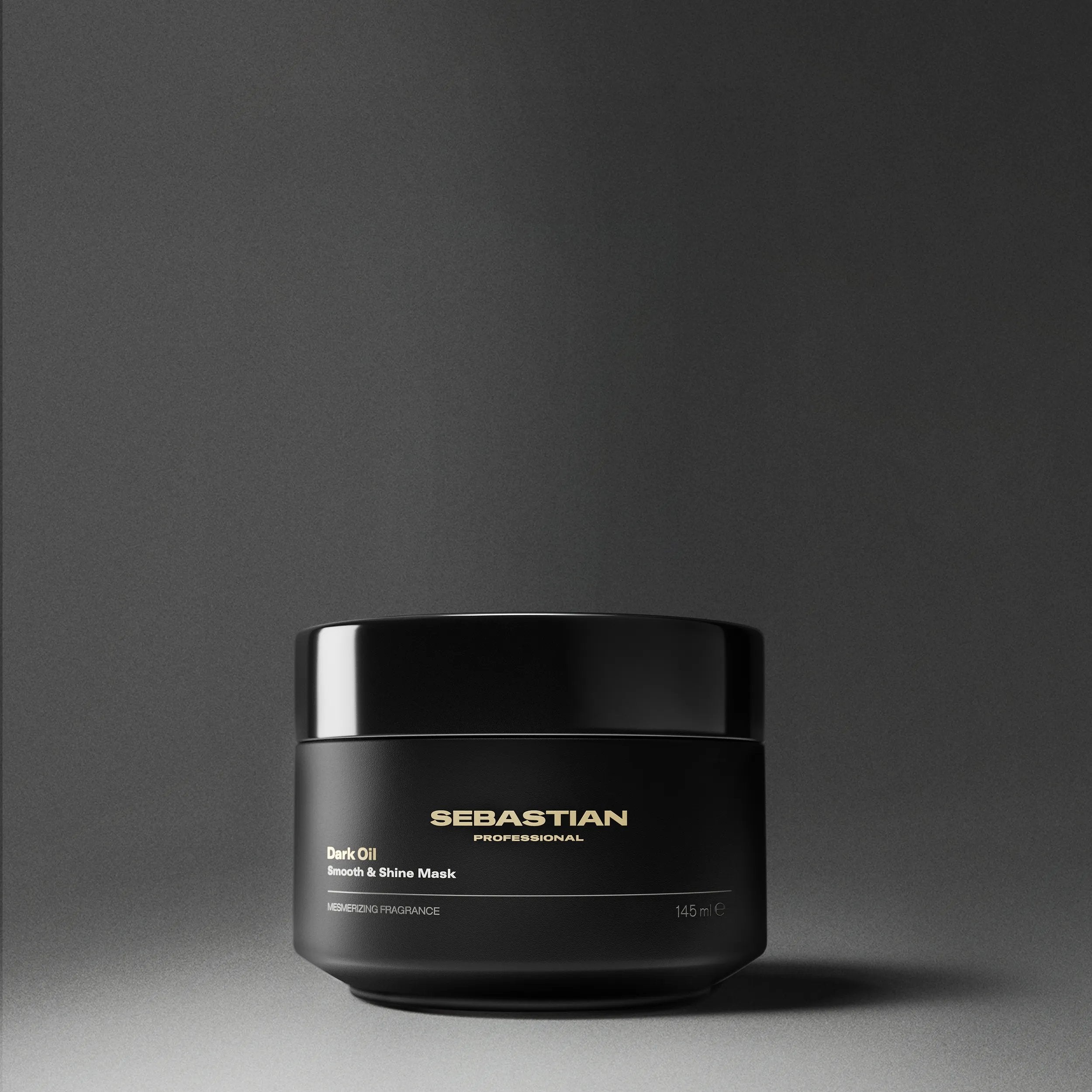 Dark oil smooth and shine mask